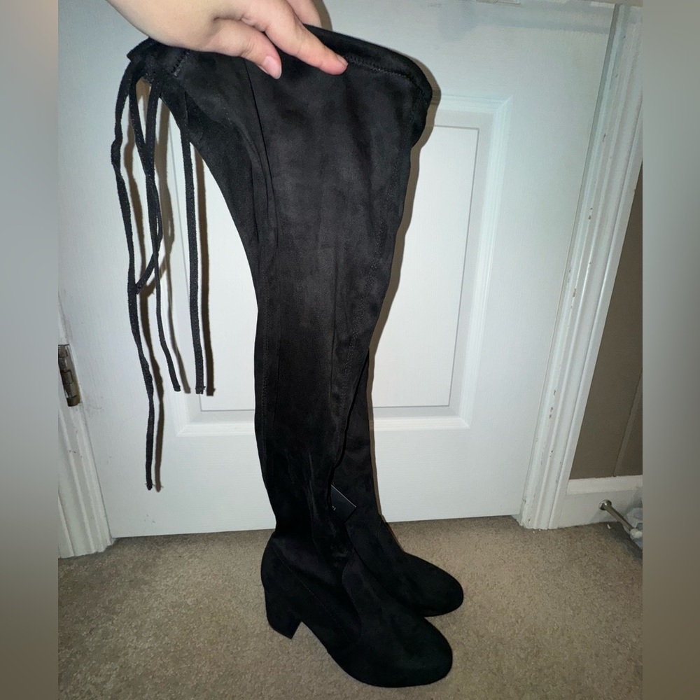 ❤️2 for 10❤️ Forever21 black faux suede knee high boots nwt - Picture 2 of 8